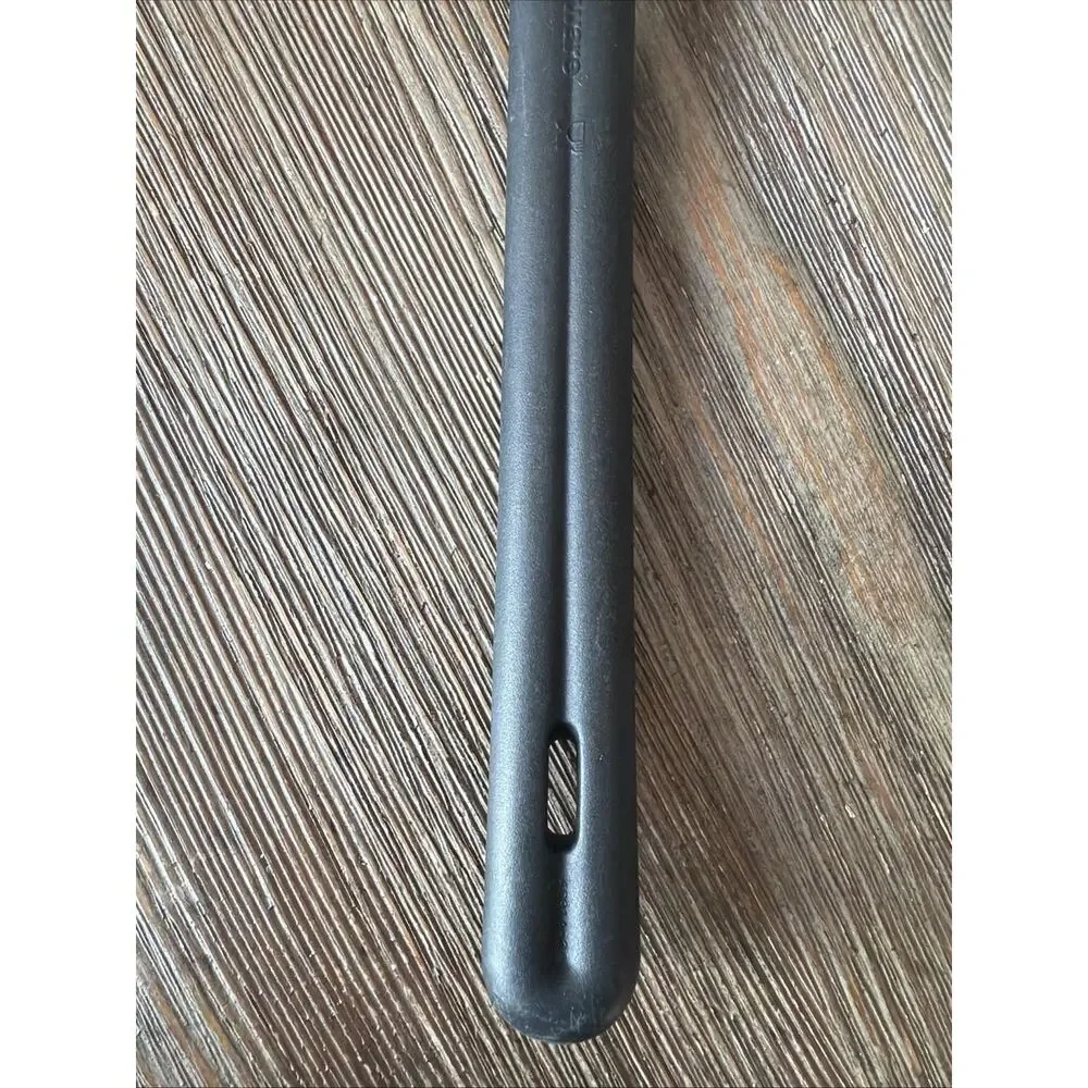 Tupperware Black Nylon Solid Spatula Plastic Lightweight Flipper